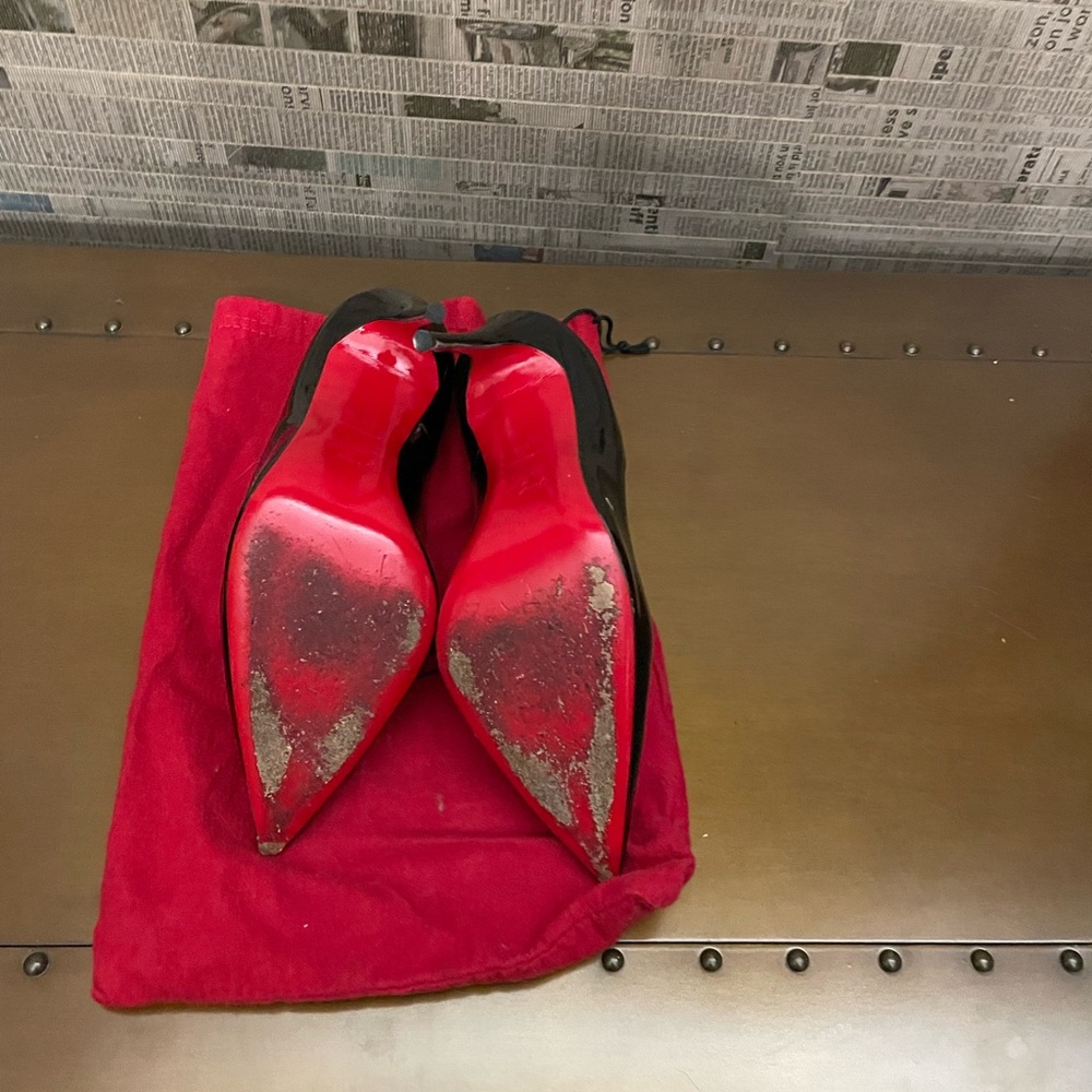 Christian Louboutin Leather Pumps - Picture 5 of 5